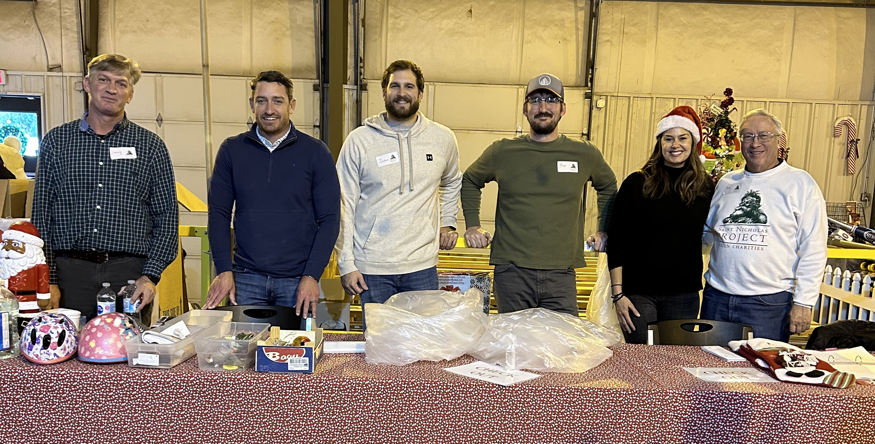 Kimmel Volunteers at Eblen Charities